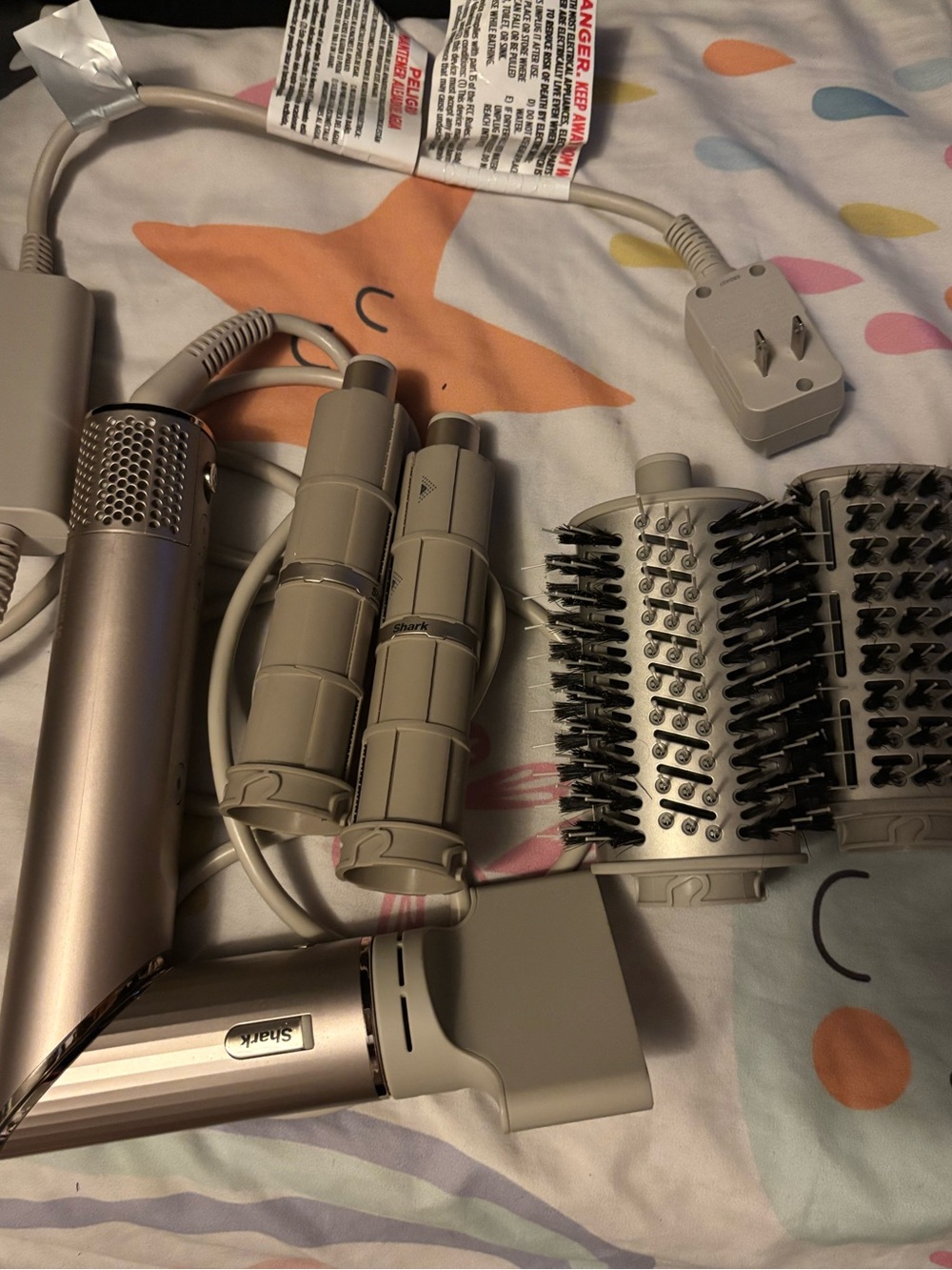Women’s shark hair style blow dryer